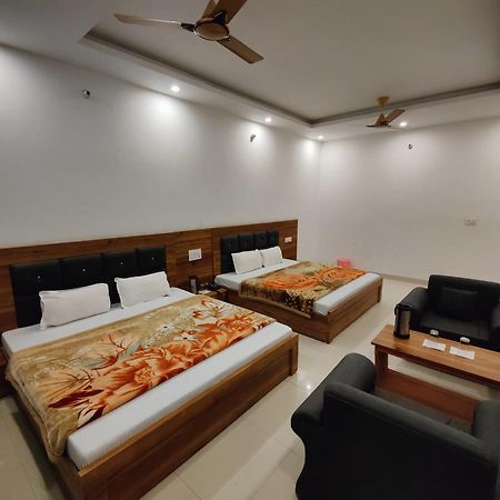 Alaknanda Motel & Restaurant Rudraprayag Экстерьер фото